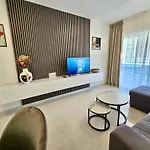 Premium Beachfront Apolo Xiv * Calp