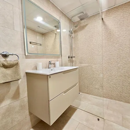 Premium Beachfront Apolo Xiv