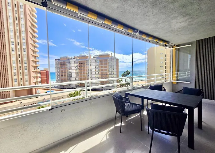 Premium Beachfront Apolo Xiv アパート *